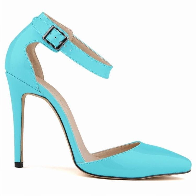 Ankle strap sandals wood